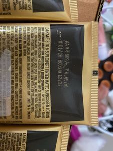 lakeme 9TO5 tinted matte sunscreen spf50++++
