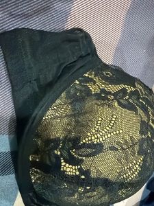 3 Lace Padded Bra 40c