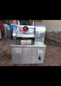 Commercial Sugarcane Juicer Machine