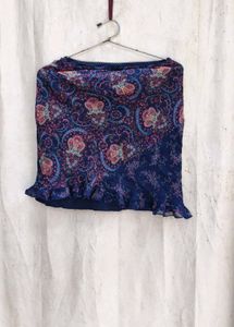 20V. Navy Blue mini floral skirt