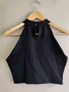 TULIP CUT HALTER NECK BLACK CROP TOP