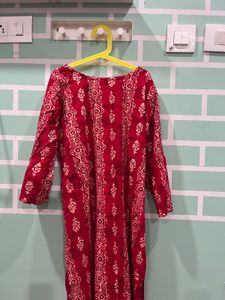 Red &amp; White Ethinix Beads &amp;Stone kurta