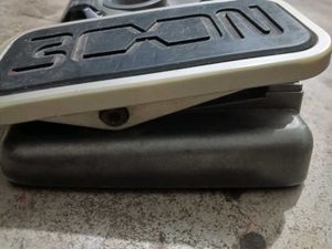 URGENT SALE!! Zoom G1X Guitar Multi-Effects Pedal