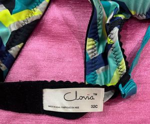 Clovia Stylish Geometric Print Bra