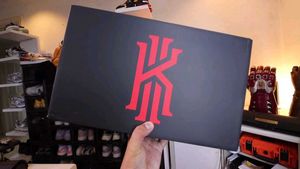 Nike Kyrie "KI" Basketball Shoes Box