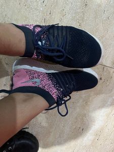 Blue And Pink Women’s shoe