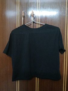 Black Brooklyn Graphic Crop Top