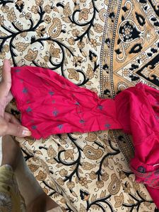 Vibrant Pink Sleeveless Kurta