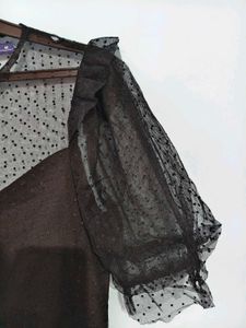 Black Polka Dot Sheer Sleeve 🌶️