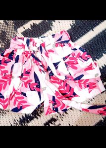 Cute Floral Crop Top &amp; Shorts Set