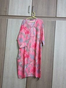 Floral Print Kurta lenght 43 with pocket