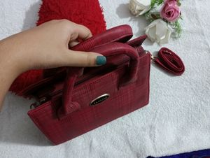 Maroon Satchel Bag 👜