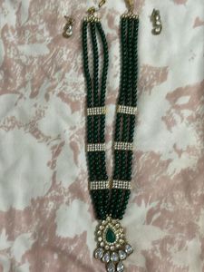 Elegant Green &amp; Crystal Beaded Necklace Set