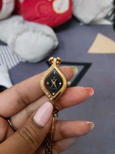 Elegant Gold-Tone Women's Watch