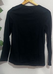 Black Long Sleeve Top