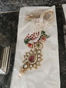jewellery set