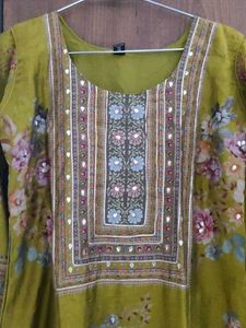 Beautiful Kurta Set with Trousers