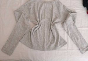 Comfortable Grey Long Sleeve Top