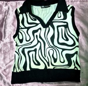 Zara Sleeveless Abstract Print Top
