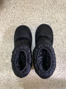 Black Puffer Boots
