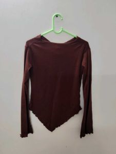 Maroon Ribbed Asymmetrical Top✨