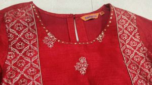 Elegant Red Embroidered Kurta women