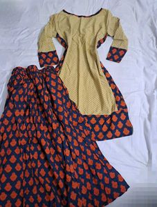 Elegant Ethnic Kurta and Palazzo Set