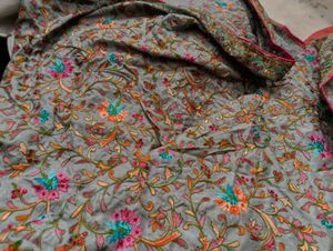 kashmiri embroidery saree with unstitched blouse