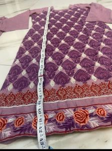 Elegant Mauve Embroidered Kurta Set
