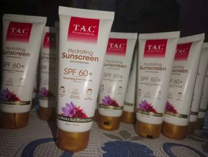14 TAC Sunscreen With SPF 60+ PA++++