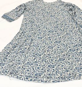 Blue &amp; White Printed Kurti