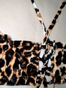 Leopard Print Tie-Up Crop Top no 125