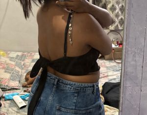 Black Sleeveless Top