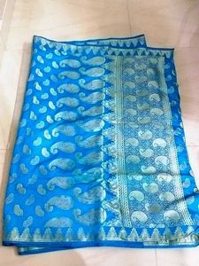 Elegant Blue Brocade Saree and Blouse Set