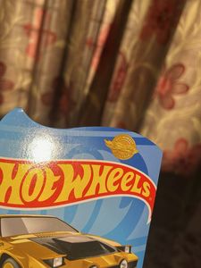 Hot Wheels Dimachinni Veloce Gold