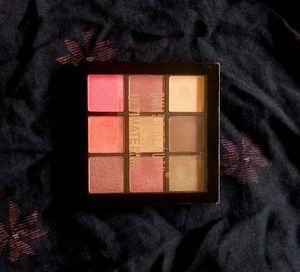 Eyeshadow Palette