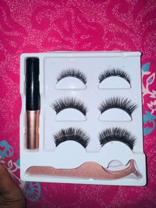 2 Combo EyelashesVibrant Eyeshadow Palette