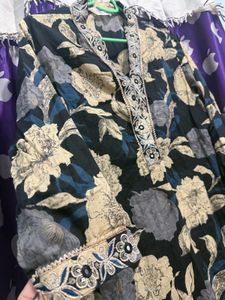 Elegant Floral Print Kurta with pant
