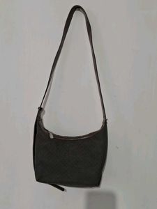 Stylish Brown Shoulder Bag / Adjustable shoulde