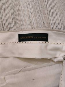 Ma6211 Dockers pant waist 30 inches