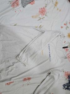 4 black and white tops