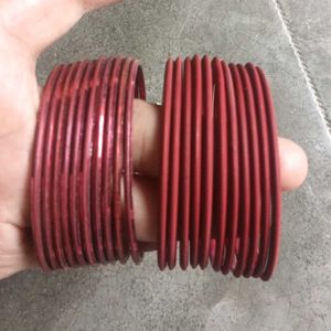 Set of brown Bangles