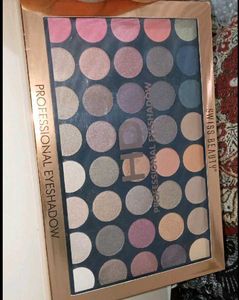 Swiss Beauty Eyeshadow Palette