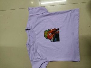 Unique Graphic Print T-Shirt