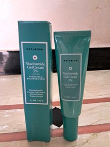 Naturium Niacinamide Gel Cream 5%