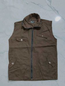Men's Sleeveless Jacket