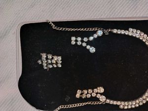 Vintage Rhinestone Jewelry Set 1