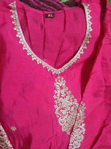 Elegant Pink Kurta with Gold Embroidery
