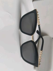 Chic Black & Gold Floral Sunglasses