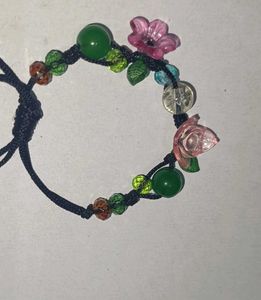 Handmade Beaded Bracelet with Flowers